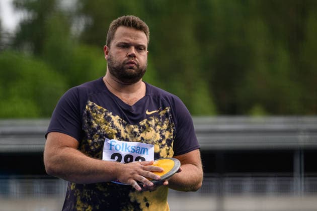 260614 Daniel Stahl, Sparvägens FK, tävlar i herrarnas diskus under friidrottstävlingen Folksam Grand Prix den 14 juni 2026 i Stockholm.