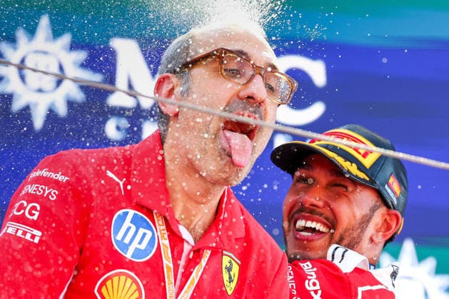 First Place Lewis Hamilton of Great Britain and Scuderia Ferrari , Race, F1 Grand Prix of Barcelona-Catalunya, am 14. June 2026 in , . (Foto von Diogo Cardoso DeFodi Images) First Place Lewis Hamilton of Great Britain and Scuderia Ferrari , Race, F1 Grand Prix of Barcelona-Catalunya, on June 14, 2026 in , . (Photo by Diogo Cardoso DeFodi Images) -