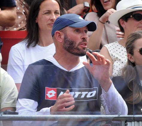 Tennis - HSBC Queen™s Club Championships - Women™s WTA, Tennis Damen 500 Tournament - Queen™s Club, London - Sunday 14th June 2026 Women™s Final Donna Vekic (CRO) Emma Raducanu (GBR) Emma Raducanu coach Andrew Richardson COLORSPORT ANDREW COWIE 