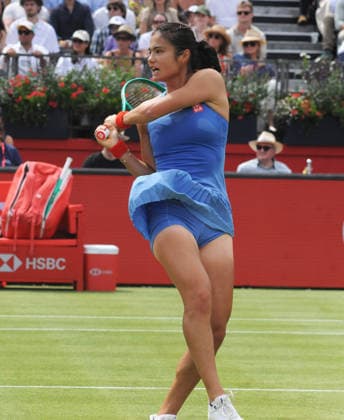 Tennis - HSBC Queen™s Club Championships - Women™s WTA, Tennis Damen 500 Tournament - Queen™s Club, London - Sunday 14th June 2026 Women™s Final Donna Vekic (CRO) Emma Raducanu (GBR) Emma Raducanu COLORSPORT ANDREW COWIE 
