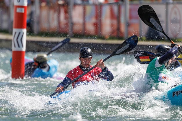 Joseph Clarke (GBR) bei ICF CANOE SLALOM WORLD CUP, Kanusport, Männer, Kayak Cross, 2026, am 14.06.2026 in Augsburg, Eiskanal. Bayern Deutschland