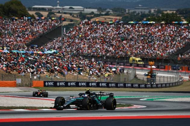 12 KIMI ANTONELLI Andrea (ita), Mercedes AMG F1 Team W17, action during the Formula 1 Barcelona-Catalunya Grand Prix 2026, 7th round of the 2026 Formula One World Championship, WM, Weltmeisterschaft from June 12 to 14, 2026 on the Circuit de Barcelona-Catalunya, in Montmelo, Spain - Photo: Hoch Zwei Montmelo Spain