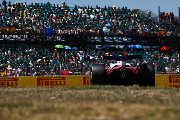 16 LECLERC Charles (mco), Scuderia Ferrari SF-26, action during the Formula 1 Barcelona-Catalunya Grand Prix 2026, 7th round of the 2026 Formula One World Championship, WM, Weltmeisterschaft from June 12 to 14, 2026 on the Circuit de Barcelona-Catalunya, in Montmelo, Spain - Photo: Hoch Zwei Montmelo Spain