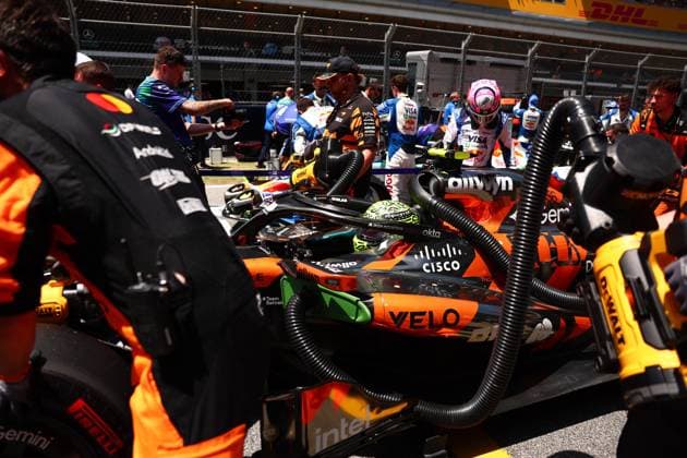 NORRIS Lando (gbr), McLaren F1 Team MCL40, portrait during the Formula 1 Barcelona-Catalunya Grand Prix 2026, 7th round of the 2026 Formula One World Championship, WM, Weltmeisterschaft from June 12 to 14, 2026 on the Circuit de Barcelona-Catalunya, in Montmelo, Spain - Photo: Hoch Zwei Montmelo Spain