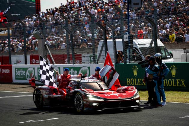 24 HEURES DU MANS 2026 - PODIUM 07 CONWAY Mike (gbr), KOBAYASHI Kamui (jpn), DE VRIES Nyck (nld), Toyota Racing, Toyota TR010 Hybrid 07, Hypercar, during the podium of the 24 Hours of Le Mans 2026, 3rd round of the 2026 FIA World Endurance Championship, on June 14, 2026 on the Circuit des 24 Heures du Mans in Le Mans, France - Le MansFrance  Copyright: xFabrizioxBoldonix