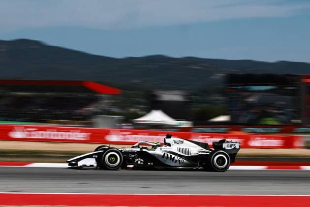 11 PEREZ Sergio (mex), Cadillac F1 Team MAC-26, action during the Formula 1 Barcelona-Catalunya Grand Prix 2026, 7th round of the 2026 Formula One World Championship, WM, Weltmeisterschaft from June 12 to 14, 2026 on the Circuit de Barcelona-Catalunya, in Montmelo, Spain - Photo: Hoch Zwei Montmelo Spain