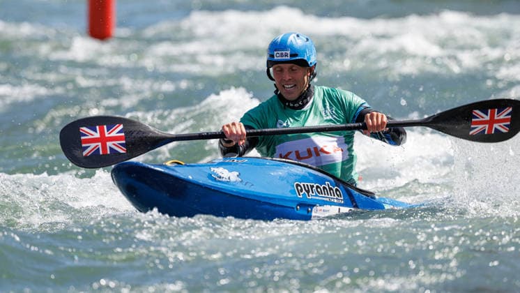 Joseph Clarke (GBR) bei ICF CANOE SLALOM WORLD CUP, Kanusport, Männer, Kayak Cross, 2026, am 14.06.2026 in Augsburg, Eiskanal. Bayern Deutschland