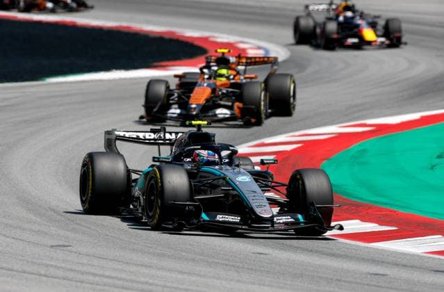 12 KIMI ANTONELLI Andrea (ita), Mercedes AMG F1 Team W17, action during the Formula 1 Barcelona-Catalunya Grand Prix 2026, 7th round of the 2026 Formula One World Championship, WM, Weltmeisterschaft from June 12 to 14, 2026 on the Circuit de Barcelona-Catalunya, in Montmelo, Spain - Photo: Hoch Zwei Montmelo Spain