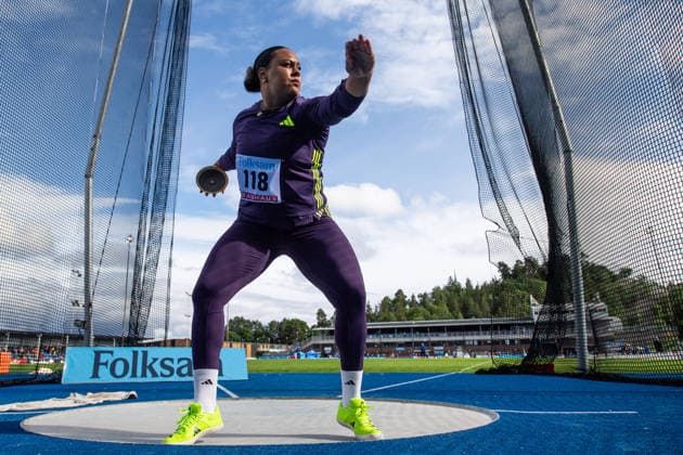 260614 Vanessa Kamga, Hässelby SK, tävlar i damernas diskus under friidrottstävlingen Folksam Grand Prix den 14 juni 2026 i Stockholm.