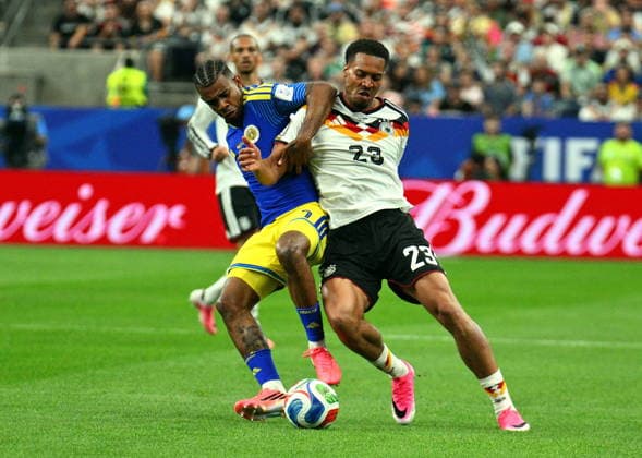 FIFA World Cup, WM, Weltmeisterschaft, Fussball 2026 - Group E - Germany vs Curacao Felix Nmecha of Germany (R) and Juninho Bacuna of Curacao in action during the FIFA World Cup 2026 group stage match Germany against Curacao, in Houston, USA, 14 June 2026. HOUSTON United States  Copyright: xSAMxWASSONx