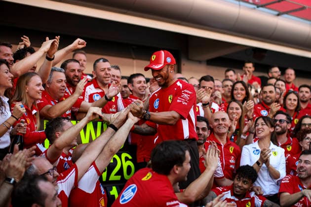 F1 - BARCELONA-CATALUNYA GRAND PRIX 2026 HAMILTON Lewis (gbr), Scuderia Ferrari SF-26, portrait celebrations victory mechanic, mecanicien, mechanics during the Formula 1 Barcelona-Catalunya Grand Prix 2026, 7th round of the 2026 Formula One World Championship, WM, Weltmeisterschaft from June 12 to 14, 2026 on the Circuit de Barcelona-Catalunya, in Montmelo, Spain - MontmeloSpain  Copyright: xXavixBonillax