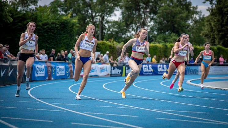 MANNHEIM, GERMANY - JUNE 14, 2026 : Emma Pil (BEL Belgium), Kaisa Sol Fagerland (NOR Norway), Maizie Boylan (GBR Great Britain & N.I.), Coleiro Thea Parnis (MLT Malta) competing in the women’s 200m during the Juniorengala 2026 at Michael-Hoffmann-Stadion on June 14, 2026 in Mannheim, Germany. Baden-Wuerttemberg Germany Copyright: xAxelxKohringx