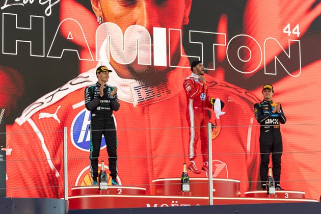 Foto IPP Enrico Schiavi Barcellona - Montmelò 14-06-2026 Formula 1 - F1 Gran Premio di Barcelona-Catalunya 2026 Gara nella foto: da sx. George Russell - Mercedes-AMG PETRONAS Formula One Team con Lewis Hamilton - Scuderia Ferrari HP e Lando Norris - McLaren Mastercard F1 Team Barcellona - Montmelò italy SPAGNA ITALY  Copyright: xR4924_italyphotopressx
