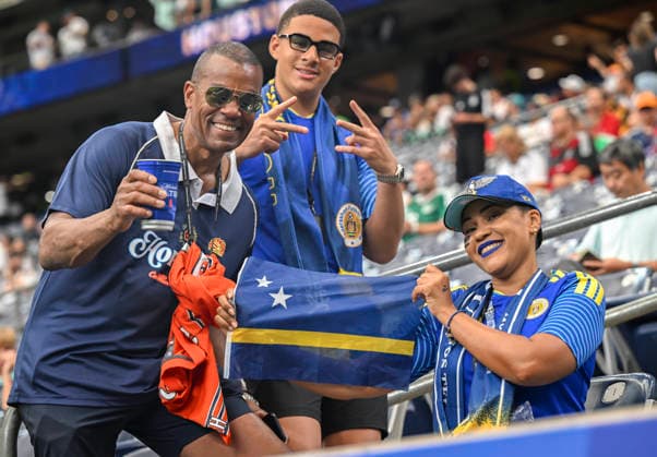 (260615) -- HOUSTON, June 15, 2026 -- Fans of Curacao are seen before the group E match between Germany and Curacao at the 2026 FIFA World Cup, WM, Weltmeisterschaft, Fussball at Houston Stadium in Houston, the United States, June 14, 2026. ) (SP)U.S.-HOUSTON-FOOTBALL-FIFA WORLD CUP-GROUP E-GER VS CUW XiaoxYijiu 