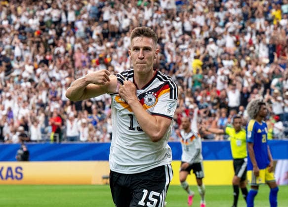 Fußball, Herren, FIFA World Cup, WM, Weltmeisterschaft, Fussball 2026 in Mexiko, Kanada und USA, Spiel in Houston (Gruppe E, 1. Spieltag), Deutschland - Curacao, Nico Schlotterbeck (Deutschland), Jubel nach Tor zum 2:1, 14.06. 2026,