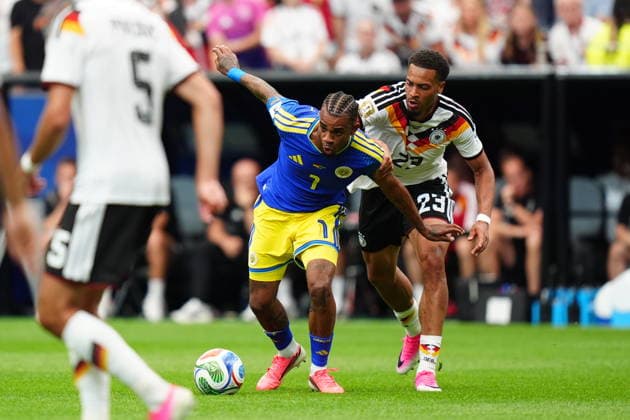 Germany v Curacao - FIFA World Cup, WM, Weltmeisterschaft, Fussball 2026 - Group E HOUSTON, UNITED STATES - JUNE 14: Felix Nmecha of Germany in action against Juninho Bacuna of Curacao during the 2026 FIFA World Cup First Stage Group E match between Germany and Curacao at NRG Stadium (Houston Stadium) in Houston, Texas, United States on June 14, 2026. Hakan Akgun Anadolu Texas United States. Editorial use only. Please get in touch for any other usage.  Copyright: x2026xAnadoluxHakanxAkgunx