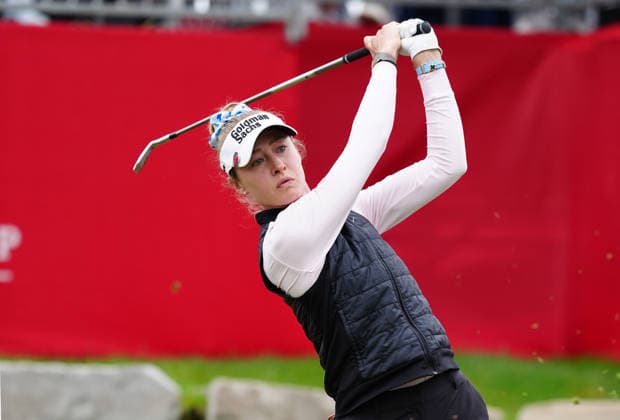 MIDLAND, MI - JUNE 14: LPGA, Golf Damen golfer Nelly Korda plays her tee shot on the 18th hole on June 14, 2026, during the final round of the LPGA Dow Championship at Midland Country Club in Midland, Michigan. (Photo by Brian Spurlock Icon Sportswire) GOLF: JUN 14 LPGA Dow Championship EDITORIAL USE ONLY Icon2606141