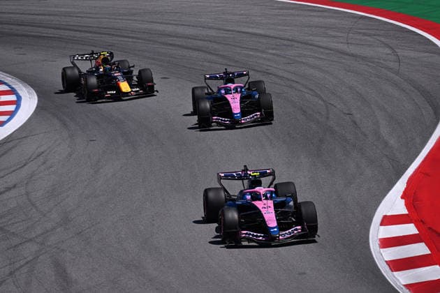 Formula 1 Barcelona-Catalunya Grand Prix BARCELONA, SPAIN - JUNE 14: Alpine s Argentine driver Franco Colapinto (front), Alpine s French driver Pierre Gasly (C) and Red Bull Racing s French driver Isack Hadjar (back) compete during the Formula 1 Barcelona-Catalunya Grand Prix, the 7th race of the 2026 Formula 1 World Championship, WM, Weltmeisterschaft at the 4.66-kilometer Circuit de Barcelona-Catalunya in Barcelona, Spain on June 14, 2026. Burak Akbulut Anadolu Barcelona Spain. Editorial use only. Please get in touch for any other usage.  Copyright: x2026xAnadoluxBurakxAkbulutx