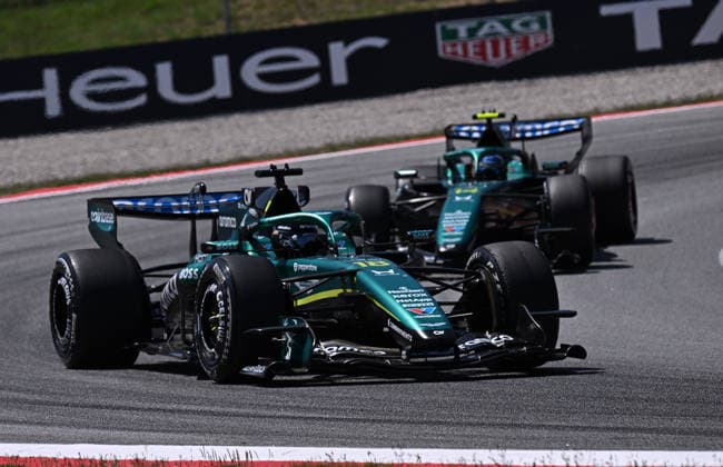 Formula 1 Barcelona-Catalunya Grand Prix BARCELONA, SPAIN - JUNE 14: Aston Martin s Canadian driver Lance Stroll (front) and Spanish driver Fernando Alonso (back) compete during the Formula 1 Barcelona-Catalunya Grand Prix, the 7th race of the 2026 Formula 1 World Championship, WM, Weltmeisterschaft at the 4.66-kilometer Circuit de Barcelona-Catalunya in Barcelona, Spain on June 14, 2026. Burak Akbulut Anadolu Barcelona Spain. Editorial use only. Please get in touch for any other usage.  Copyright: x2026xAnadoluxBurakxAkbulutx