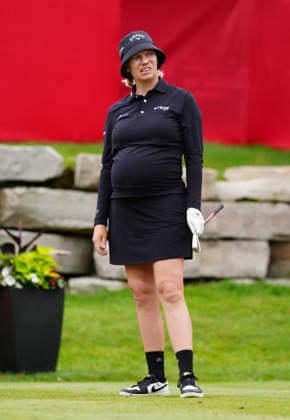 MIDLAND, MI - JUNE 14: LPGA, Golf Damen golfer Madalene Sagstrom who is pregnant plays her tee shot on the 18th hole on June 14, 2026, during the final round of the LPGA Dow Championship at Midland Country Club in Midland, Michigan. (Photo by Brian Spurlock Icon Sportswire) GOLF: JUN 14 LPGA Dow Championship EDITORIAL USE ONLY Icon26061425