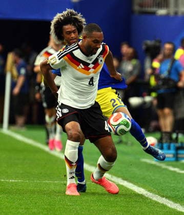 FIFA World Cup, WM, Weltmeisterschaft, Fussball 2026 - Group E - Germany vs Curacao Jonathan Tah of Germany (front) and Tahith Chong of Curacao in action during the FIFA World Cup 2026 group stage match Germany against Curacao, in Houston, USA, 14 June 2026. HOUSTON United States  Copyright: xSAMxWASSONx
