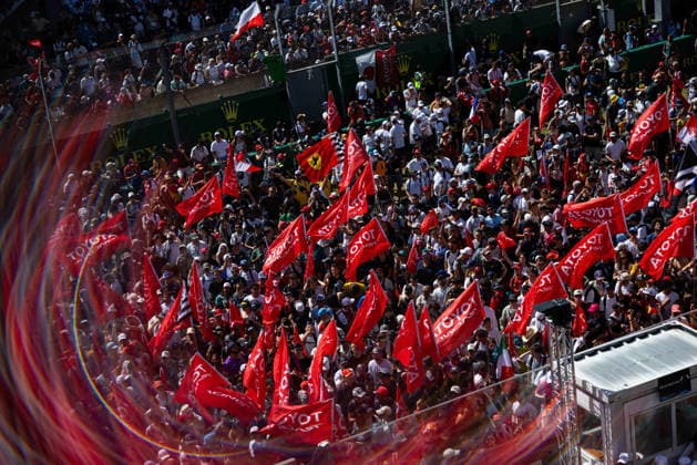 24 HEURES DU MANS 2026 - PODIUM Fans, crowd, foule, fan Toyota Racing during the podium of the 24 Hours of Le Mans 2026, 3rd round of the 2026 FIA World Endurance Championship, on June 14, 2026 on the Circuit des 24 Heures du Mans in Le Mans, France -  Copyright: xGERMAINxHAZARDx