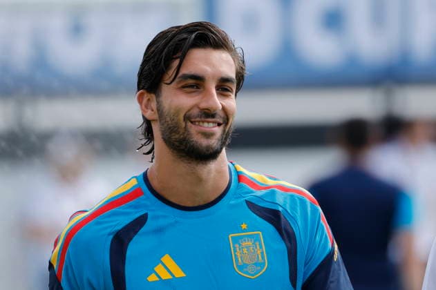 FIFA World Cup, WM, Weltmeisterschaft, Fussball 2026 - Spain training session Ferran Torres of Spain arrives in the mixed zone before a trainig session in Atlanta, Georgia, USA, 14 June 2026. Atlanta United States  Copyright: xLavandeiraxjrx