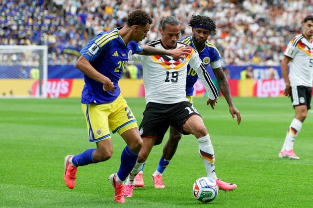 Deveron Fonville (Curacao) und Leroy Sane (Germany) battle for the ball during the FIFA World Cup, WM, Weltmeisterschaft, Fussball 2026 Group E match between Germany and Curacao at Houston Stadium on June 14, 2026 in Houston, United States. (Photo by Torbjorn Tande DeFodi Images) -