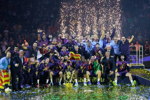 Siegerehrung Barca, Ceremony, Cup, Trophy, Jubel, Freude, Leidenschaft, Erfolg, Emotion, Begeisterung, positive Emotionen GER, FC Barcelona, Barca Barca vs. Fuechse Berlin, Handball, TruckScout24 EHF FINAL4 2026, Finale, Spielzeit 2025 2026, 14.06.2026, GER, FC Barcelona Barca vs. Fuechse Berlin, Handball, TruckScout24 EHF FINAL4 2026, Finale, Spielzeit 2025 2026, 14.06.2026, Koeln