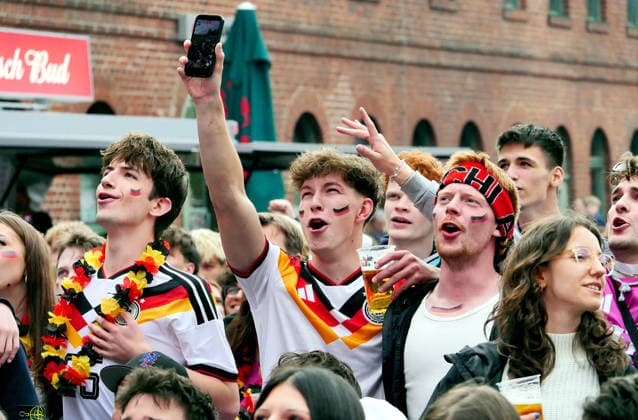 14.06.2026, Berlin - Deutschland. Public Viewing Fußball-WM der Männer in der Kulturbrauerei im Prenzlauer Berg.