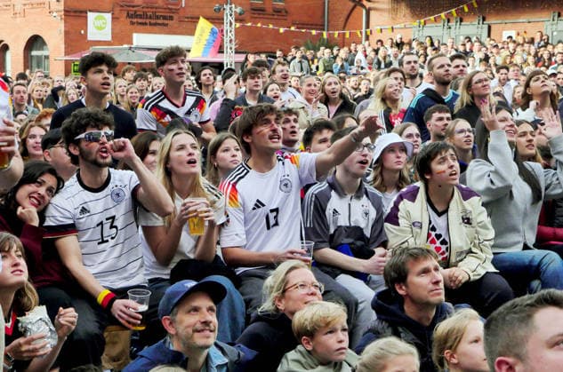 14.06.2026, Berlin - Deutschland. Public Viewing Fußball-WM der Männer in der Kulturbrauerei im Prenzlauer Berg.