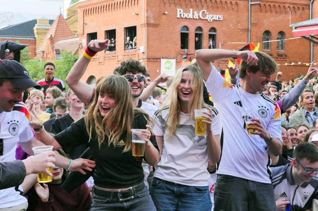 14.06.2026, Berlin - Deutschland. Public Viewing Fußball-WM der Männer in der Kulturbrauerei im Prenzlauer Berg.