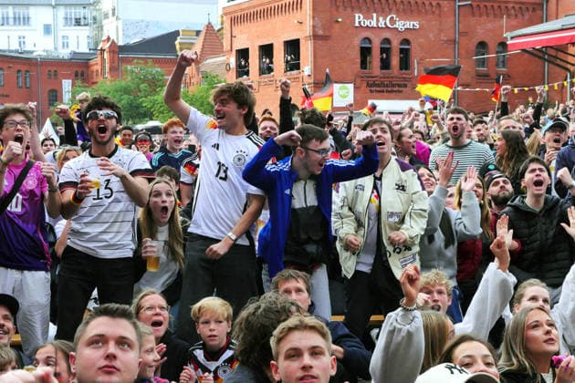 14.06.2026, Berlin - Deutschland. Public Viewing Fußball-WM der Männer in der Kulturbrauerei im Prenzlauer Berg.