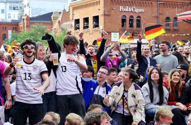 14.06.2026, Berlin - Deutschland. Public Viewing Fußball-WM der Männer in der Kulturbrauerei im Prenzlauer Berg.