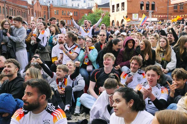 14.06.2026, Berlin - Deutschland. Public Viewing Fußball-WM der Männer in der Kulturbrauerei im Prenzlauer Berg.