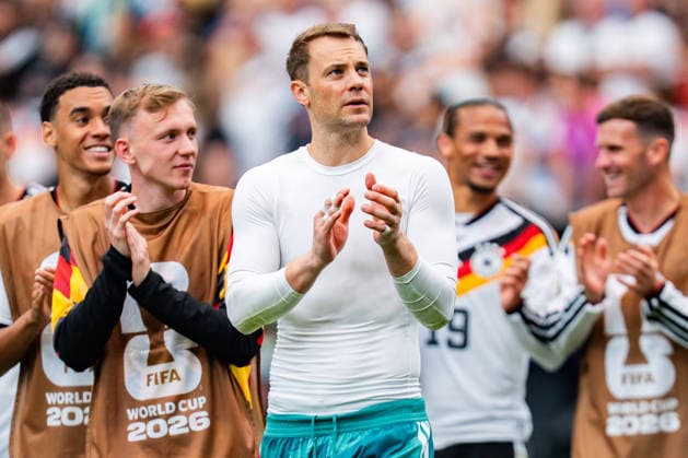 FIFA Fussball Weltmeisterschaft 2026, Gruppe E, Spiel 1, Deutschland vs. Curacao, 14.06.2026 im NRG Stadium in Houston, Texas Jubel nach Abpfiff bei Nathaniel Brown Nico Schlotterbeck David Raum Florian Wirtz Joshua Kimmich Manuel Neuer Jamal Musiala Maximilian Beier
