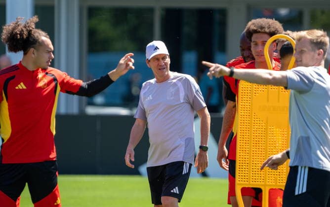 FIFA World Cup, WM, Weltmeisterschaft, Fussball 2026 - Belgium training session Head coach Rudi Garcia of Belgium leads a training session of the Belgian national soccer team in Renton, Washington, USA, 14 June 2026. RENTON United States  Copyright: xSTEPHENxBRASHEARx