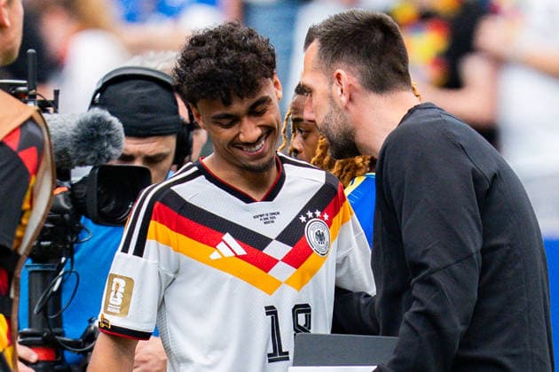 FIFA Fussball Weltmeisterschaft 2026, Gruppe E, Spiel 1, Deutschland vs. Curacao, 14.06.2026 im NRG Stadium in Houston, Texas Jubel nach Abpfiff bei Nathaniel Brown Nico Schlotterbeck