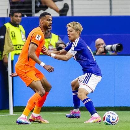 DALLAS, 14-06-2026, Dallas AT&T Stadium, World Cup 2026 Match between Netherlands and Japan. Picture shows Netherlands player Cody Gakpo , Japanese player Ritsu Doan Netherlands - Japan (World Cup 2026)  x204364269x Copyright: