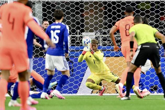 Zion Suzuki (JPN), JUNE 14, 2026 - Football Soccer : FIFA World Cup, WM, Weltmeisterschaft, Fussball 2026 Group F match between Netherlands - Japan at Dallas Stadium in Arlington, Texas, USA.  aflo_334446911 KenjiroxMatsuox
