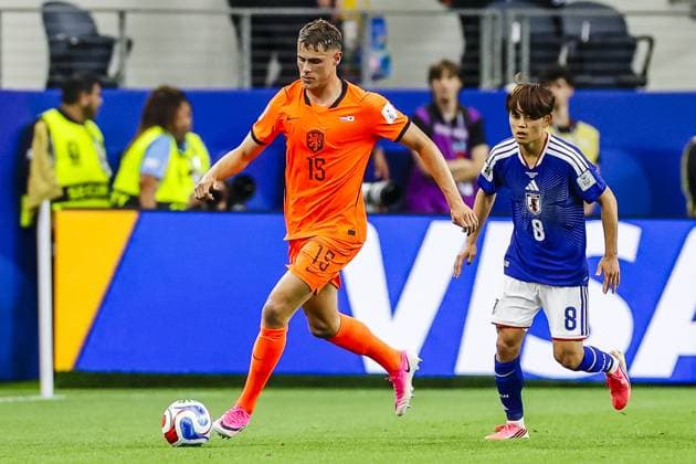 DALLAS, 14-06-2026, Dallas AT&T Stadium, World Cup 2026 Match between Netherlands and Japan. Picture shows Netherlands player Micky van de Ven , Japanese player Takefusa Kubo Netherlands - Japan (World Cup 2026)  x204364932x Copyright: