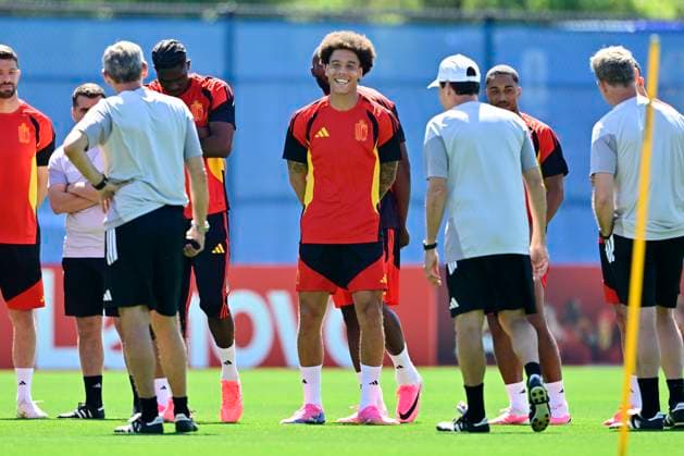 Belgian national football team - FIFA World Cup, WM, Weltmeisterschaft, Fussball 2026 - media activities 14 06 2026 RENTON, UNITED STATES OF AMERICA - JUNE 14 : Witsel Axel midfielder of BelgiumMeunier Thomas defender of Belgium pictured during a training session of the Belgian national football team during the FIFA World Cup 2026 on June 14, 2026 in Renton, United States of America, 14 06 2026 Renton United States of America  Copyright: xJanxDexMeuleneirx