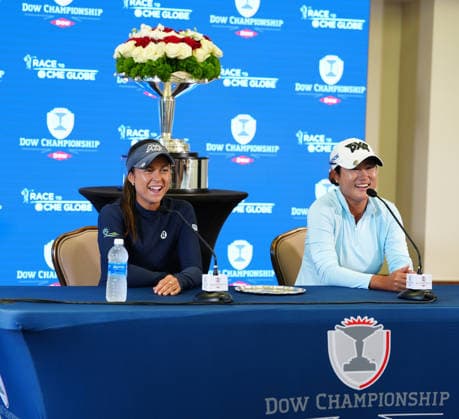 MIDLAND, MI - JUNE 14: From left to right PGA, Golf Herren golfers Yana Wilson and Gina Kim answer questions at a press conference, PK, Pressekonferenz on June 14, 2026, after the final round of the LPGA, Golf Damen Dow Championship at Midland Country Club in Midland, Michigan. (Photo by Brian Spurlock Icon Sportswire) GOLF: JUN 14 LPGA Dow Championship EDITORIAL USE ONLY Icon260614106