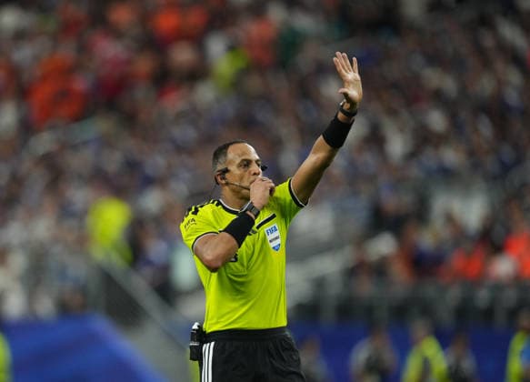 June 14 2026: Ismail Elfath gestures during Netherlands and Japan, FIFA World Cup, WM, Weltmeisterschaft, Fussball 2026, at Dallas Stadium in Arlington, United States. CSM Netherlands V Japan: Group F - FIFA World Cup 2026  - ZUMAc04_ 20260614_zma_c04_057 Copyright: xKimxPricex