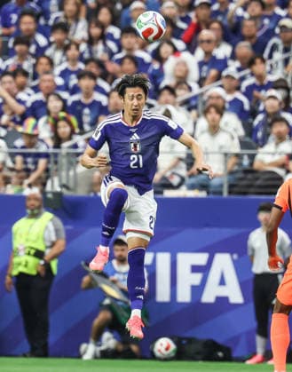 June 14, 2026: Japan s Hiroki Ito heads the ball during the FIFA World Cup, WM, Weltmeisterschaft, Fussball soccer match between The Netherlands and Japan at Dallas Stadium in Arlington, TX. Kyle Okita FIFA World Cup 2026: Netherlands Vs Japan JUN 14  - ZUMAc04_ 20260614_zma_c04_062 Copyright: xCSMx