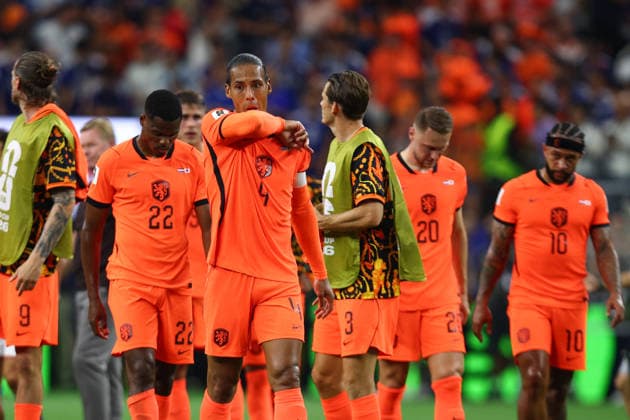 FIFA World Cup, WM, Weltmeisterschaft, Fussball 2026: Netherlands v Japan DALLAS, USA - 14th June 2026: Dejection forVirgil Van Dijk of Netherlands and team mates at the final whistle during the FIFA World Cup 2026 Group F match between Netherlands and Japan at Dallas Stadium Dallas Dallas Stadium United States of America Copyright: xCraigxMercerx xPeakxActionxPhotosx