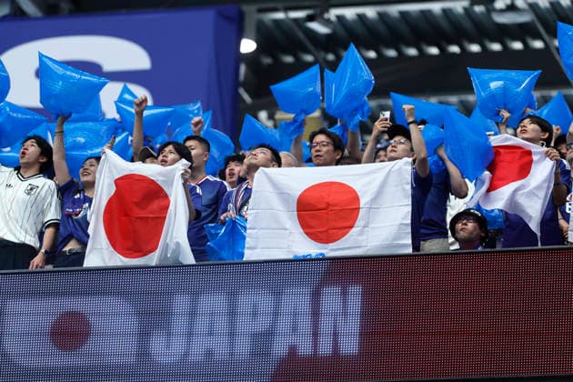 Fans in Japan cheer during a Group F match at the 2026 FIFA World Cup, WM, Weltmeisterschaft, Fussball between the Netherlands and Japan at AT&T Stadium in Arlington, United States, 14 June 2026. FIFA World Cup 2026 - Group F - Netherlands vs Japan !ACHTUNG: NUR REDAKTIONELLE NUTZUNG!  Copyright: xSebastiánxMariscalx GR7362 20260614-55020596986_1