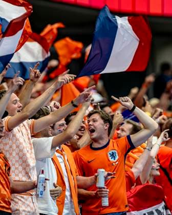 DALLAS - supporters of the Dutch national team, Nationalteam during Netherlands vs. Japan at the 2026 World Cup at AT&T Stadium on June 14, 2026, in Dallas, United States. (Photo by Stefan Koops EYE4IMAGES DeFodi Images) -
