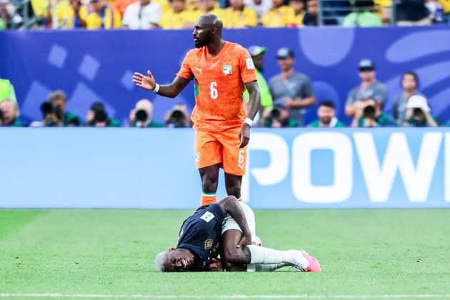 RECORD DATE NOT STATED FIFA World Cup, WM, Weltmeisterschaft, Fussball 2026 - Group E - Ivory Coast v Ecuador Seko Fofana player of Ivory Coast and Moises Caicedo player of Ecuador during the match between Ivory Coast and Ecuador in the first round of Group E of the 2026 FIFA World Cup group stage at Philadelphia Stadium, in Philadelphia, United States, on Sunday, June 14, 2026.(Foto: William Volcov Brazil Photo Press IMAGO) Sports Philadelphia PA United States of America Copyright: xWILLIAMxVOLCOVx