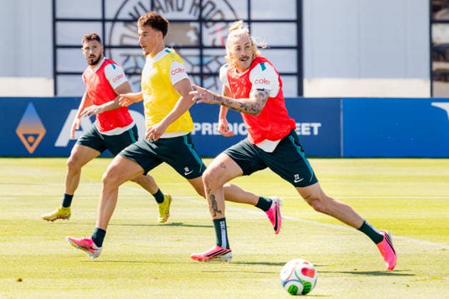 SOCCER AUSTRALIA TRAINING, Socceroos players Mathew Leckie, Ajdin HrustiÄ‡, and Jackson Irvine seen during a training session at the Oakland Roots Sports Club in Alameda, California, United States, Sunday, June 14, 2026. ( NO ARCHIVING Alameda California United States  Copyright: xJasonxHenryx 20260615119602107634